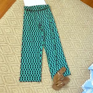 Mud Pie green and blue summer pants!